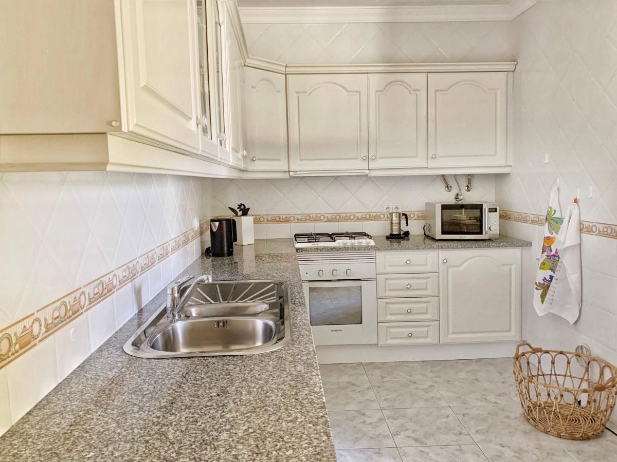 Stylish 3 Bedroom Apartment Close To The Beach Monte Gordo Exterior foto